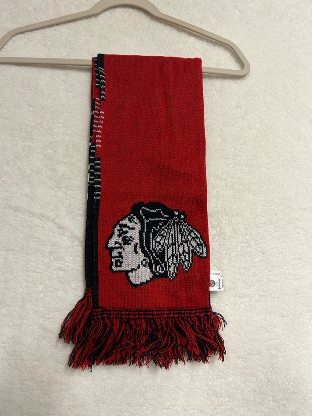 Chicago Blackhawks Team Logo Scarf Black Red NHL Hockey Forever Collectibles